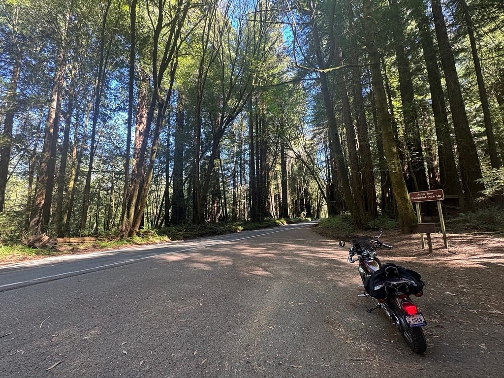 Dirt Road, Motorcycke on the side