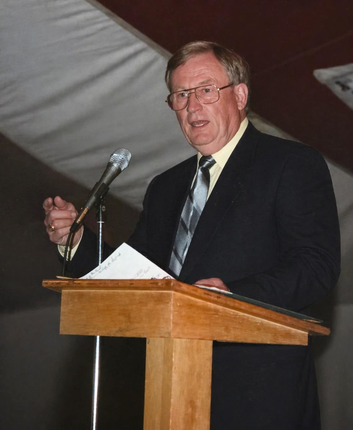 Dad preaching at Tent Revival in Emory Tx
